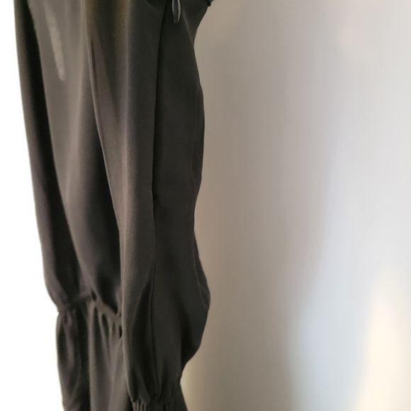 Brandy Melville romper - Picture 8 of 8